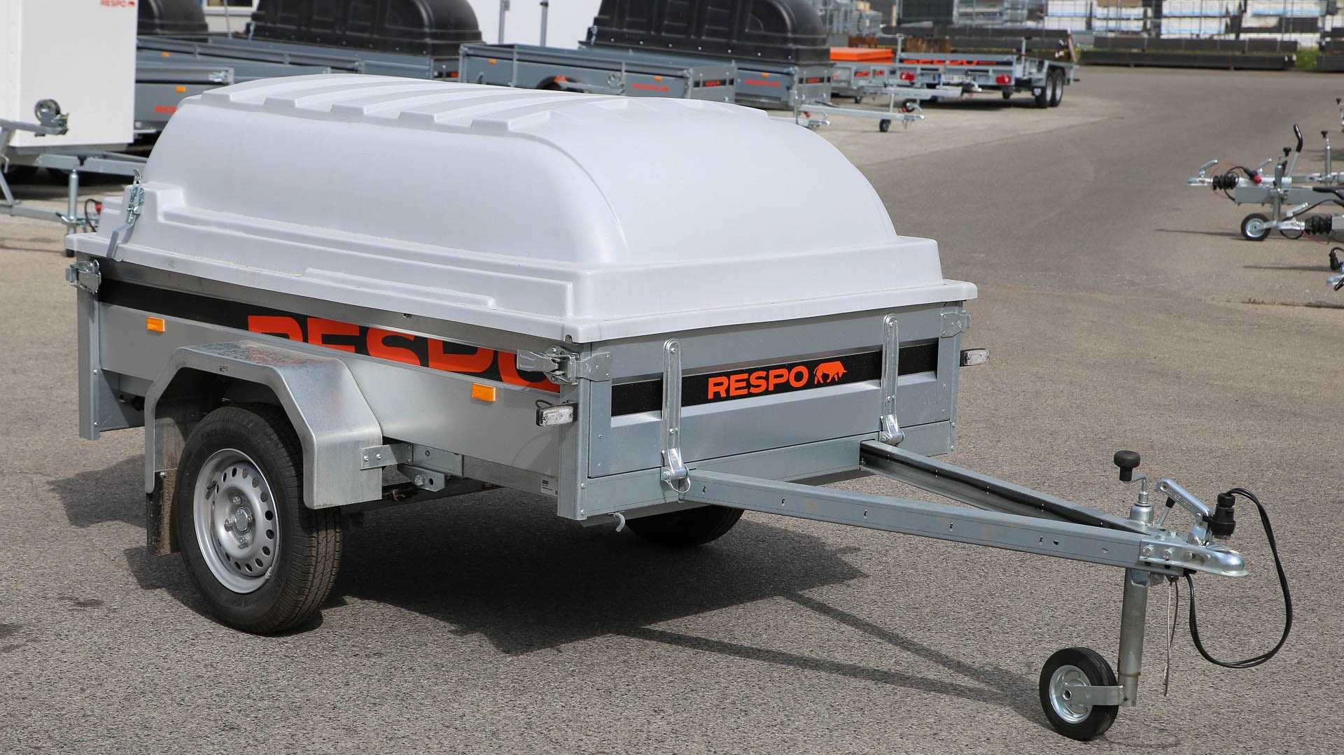 RESPO Piekabes Auto Piekabes Treileri respo-piekabes-auto-piekabes-treileri